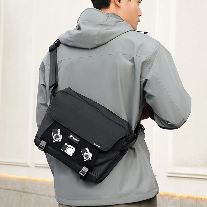 Ulanzi DIY可能なクロスボディカメラバッグ