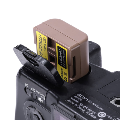 Ulnazi ソニーNP-FM500Hタイプのリチウムイオンバッテリー（USB-C充電ポート付き、2250mAh）3291